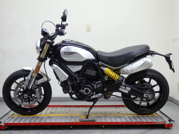 2019 Ducati Scrambler 1100, серебристый, 790000 рублей - вид 2