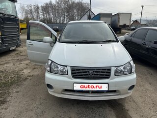 2000 Nissan Liberty, белый, 320000 рублей, вид 2