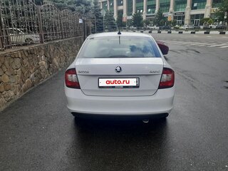 2019 Skoda Rapid I Рестайлинг, белый, 790000 рублей, вид 3