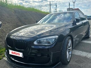 2010 BMW 7 серии Long 740Li V (F01/F02/F04), чёрный, 1800000 рублей, вид 2