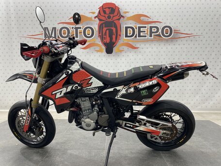 2005 Suzuki DR-Z 400 SM, красный, 439000 рублей, вид 2