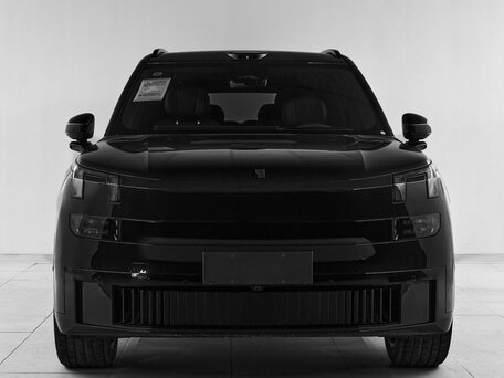 2025 Lynk & Co 900, чёрный, 7749000 рублей, вид 2