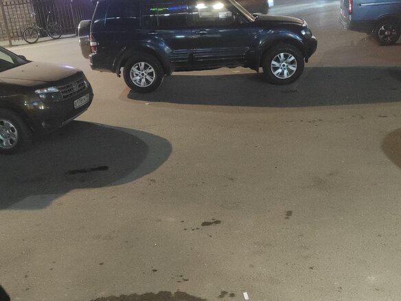 2001 Mitsubishi Pajero III, синий, 900000 рублей - вид 3