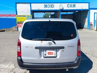 2008 Toyota Probox I, серый, 550000 рублей, вид 3