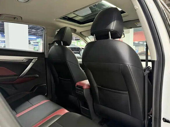 2022 Geely Coolray (Binyue) I, белый, 1391255 рублей - вид 16