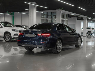 2020 Mercedes-Benz E-Класс 220 d V (W213, S213, C238) Рестайлинг, чёрный, 3980000 рублей, вид 5