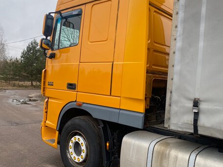 2010 DAF XF 105, жёлтый, 3355000 рублей, вид 4