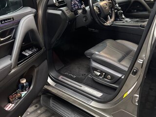 2022 Lexus LX 600 IV, серый, 14500000 рублей, вид 5