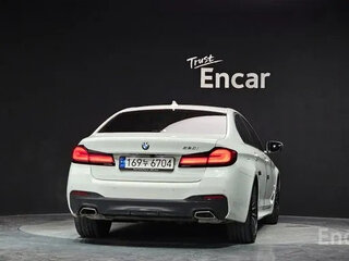 2023 BMW 5 серии 520i VII (G30/G31/G38) Рестайлинг, белый, 4333000 рублей, вид 3