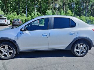2020 Renault Logan Stepway II Рестайлинг, серый, 1150000 рублей, вид 3