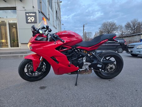 2017 Ducati Supersport, красный, 620000 рублей, вид 5