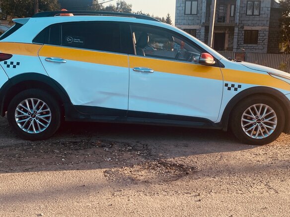 2018 Kia Rio X-Line IV, белый, 618000 рублей - вид 3