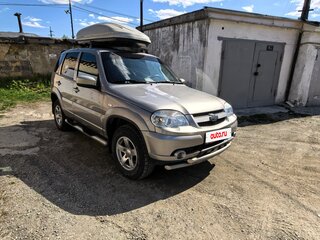 2017 Chevrolet Niva I Рестайлинг, коричневый, 769000 рублей, вид 5