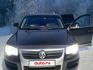 2008 Volkswagen Touareg I Рестайлинг, чёрный, 950000 рублей, вид 1