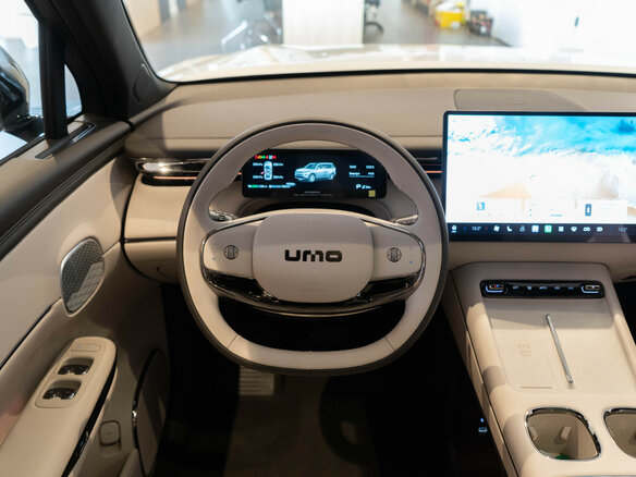 2026 UMO 8, белый, 5915000 рублей - вид 6