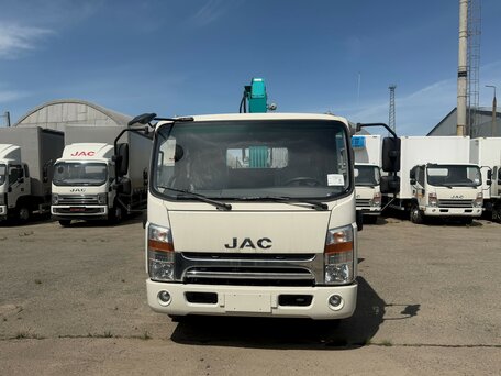2024 JAC N90, белый, 8150000 рублей, вид 2