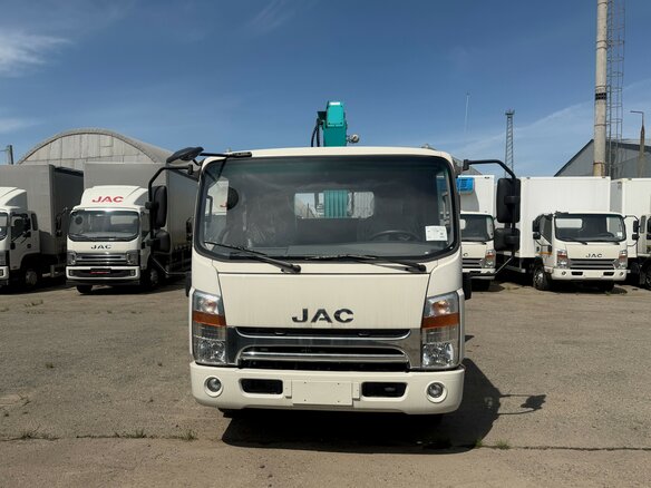 2024 JAC N90, белый, 8150000 рублей - вид 1