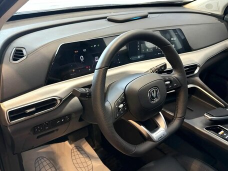 2024 Changan UNI-T I, серый, 3309900 рублей, вид 3