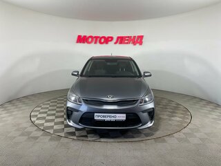 2018 Kia Rio IV, серый, 978000 рублей, вид 2