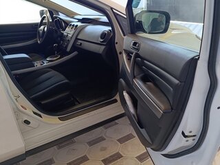 2010 Mazda CX-7 I Рестайлинг, белый, 1000000 рублей, вид 4
