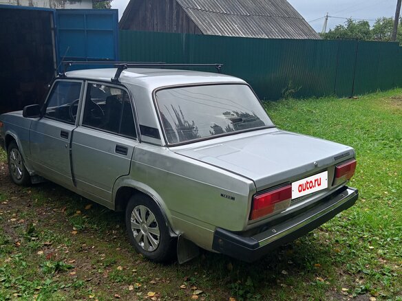 2010 Lada (ВАЗ) 2107, серебристый - вид 1