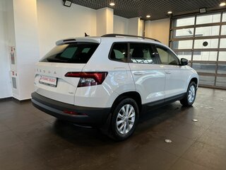 2020 Skoda Karoq DSG6 I, белый, 2500000 рублей, вид 3
