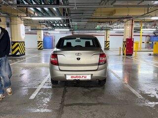 2013 Lada (ВАЗ) Granta I, бежевый, 200000 рублей, вид 4