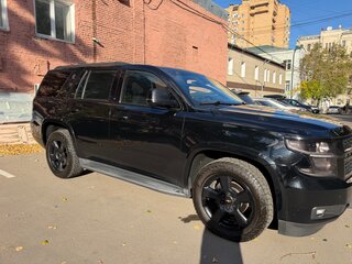 2016 Chevrolet Tahoe IV, чёрный, 6800000 рублей, вид 3