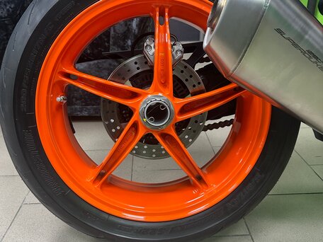 2022 KTM 1290 Super Duke R, оранжевый, 1270000 рублей, вид 5