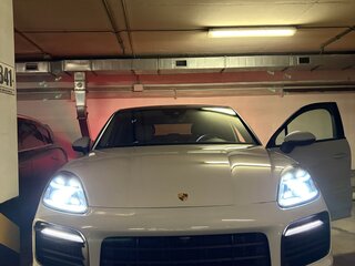 2020 Porsche Cayenne Coupé III, серый, 7500000 рублей, вид 5