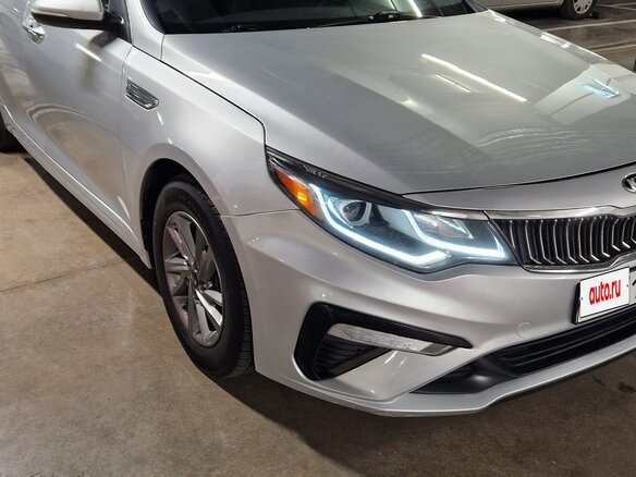 2019 Kia Optima IV Рестайлинг, серый, 1410000 рублей
