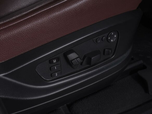 2010 BMW X6 30d I (E71), белый - вид 13