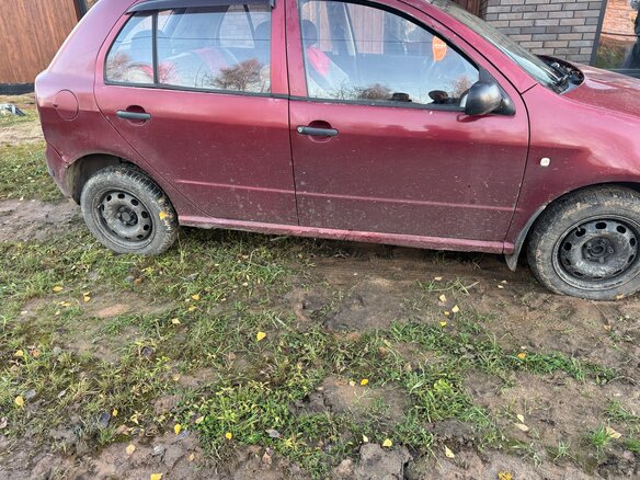 2004 Skoda Fabia I Рестайлинг, пурпурный, 110000 рублей - вид 7