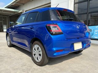 2023 Suzuki Swift V, синий, 850000 рублей, вид 4
