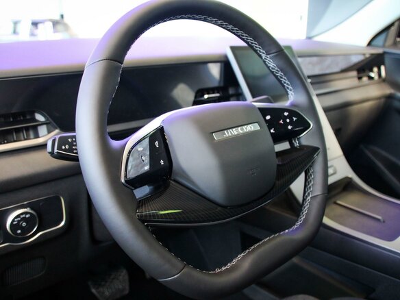 2026 Jaecoo J6, чёрный - вид 12