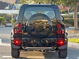 2025 Land Rover Defender 110 II, чёрный, 17690000 рублей, вид 5