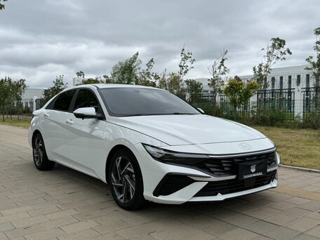 2026 Hyundai Elantra VII (CN7) Рестайлинг, белый, 2390000 рублей, вид 3