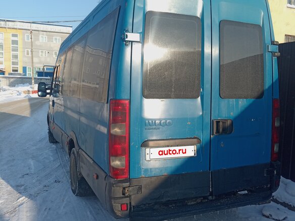 2014 Iveco Daily, синий, 900000 рублей - вид 1