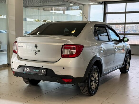 2018 Renault Logan Stepway II Рестайлинг, серый, 755000 рублей - вид 5