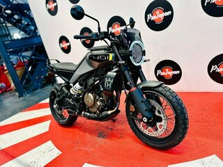 2026 Husqvarna Svartpilen 401, серый, 750000 рублей, вид 2