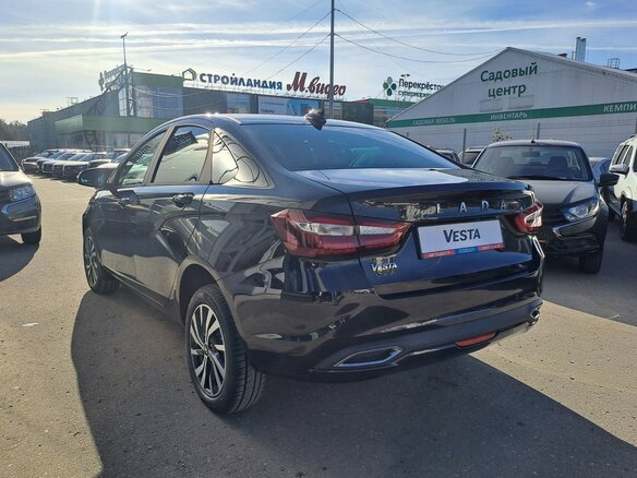2026 Lada (ВАЗ) Vesta I Рестайлинг (NG), чёрный, 2051900 рублей - вид 3