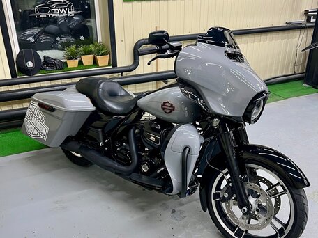 2016 Harley-Davidson Ultra Limited, серый, 1670000 рублей, вид 2