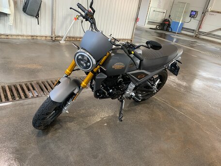2021 Motoland Scrambler 250, серый, 120000 рублей, вид 1