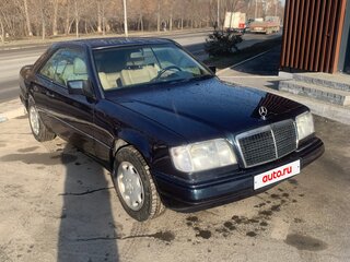 1995 Mercedes-Benz E-Класс 320 I (W124), синий, 1500000 рублей, вид 2