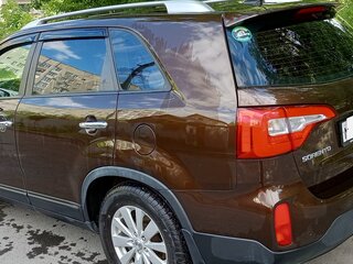 2016 Kia Sorento II Рестайлинг, коричневый, 2000000 рублей, вид 2