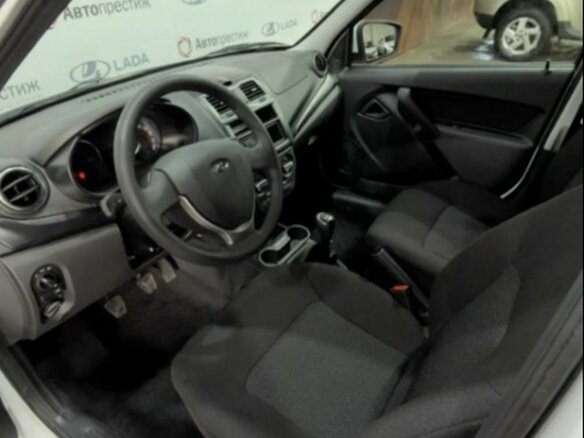 2025 LADA (ВАЗ) Granta, белый, 1512100 рублей - вид 7