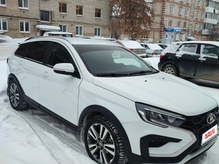 2024 Lada (ВАЗ) Vesta SW Cross I Рестайлинг (NG), белый, 1430000 рублей, вид 2