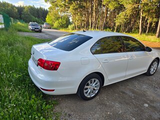 2013 Volkswagen Jetta VI, белый, 1230000 рублей, вид 4