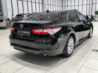 2021 Toyota Camry VIII (XV70), чёрный, 2030000 рублей, вид 5