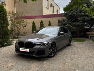 2020 BMW 5 серии 530i xDrive VII (G30/G31/G38) Рестайлинг, серый, 5200000 рублей, вид 2